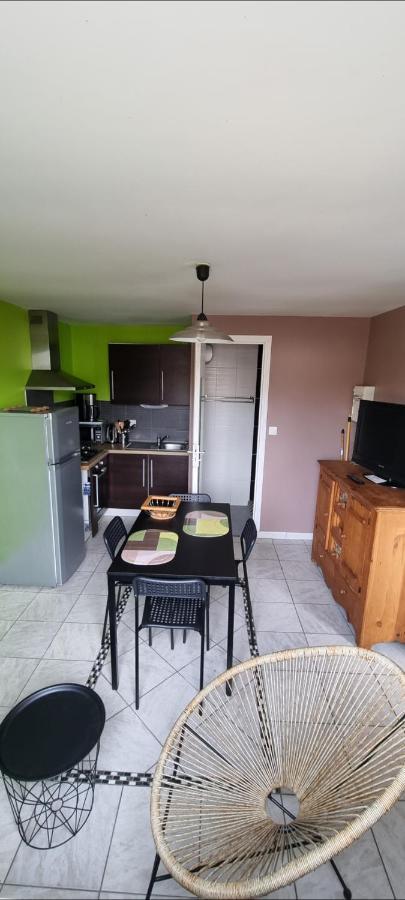 Gites De L'Archange Courtils Εξωτερικό φωτογραφία